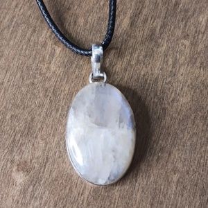 Sri Lankan Moonstone pendant necklace